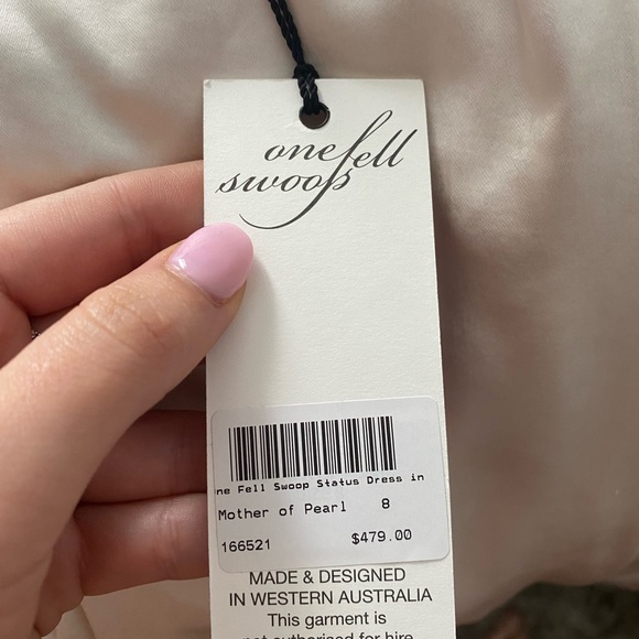 One Fell Swoop, mother of pearl - Picture 5 of 5